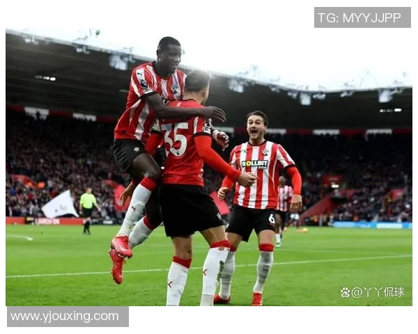 英超焦点战前瞻：红军能否客场取分？